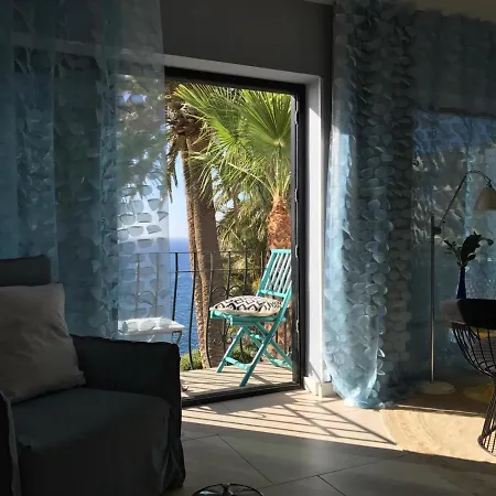 Apartment Boutique Sea View In